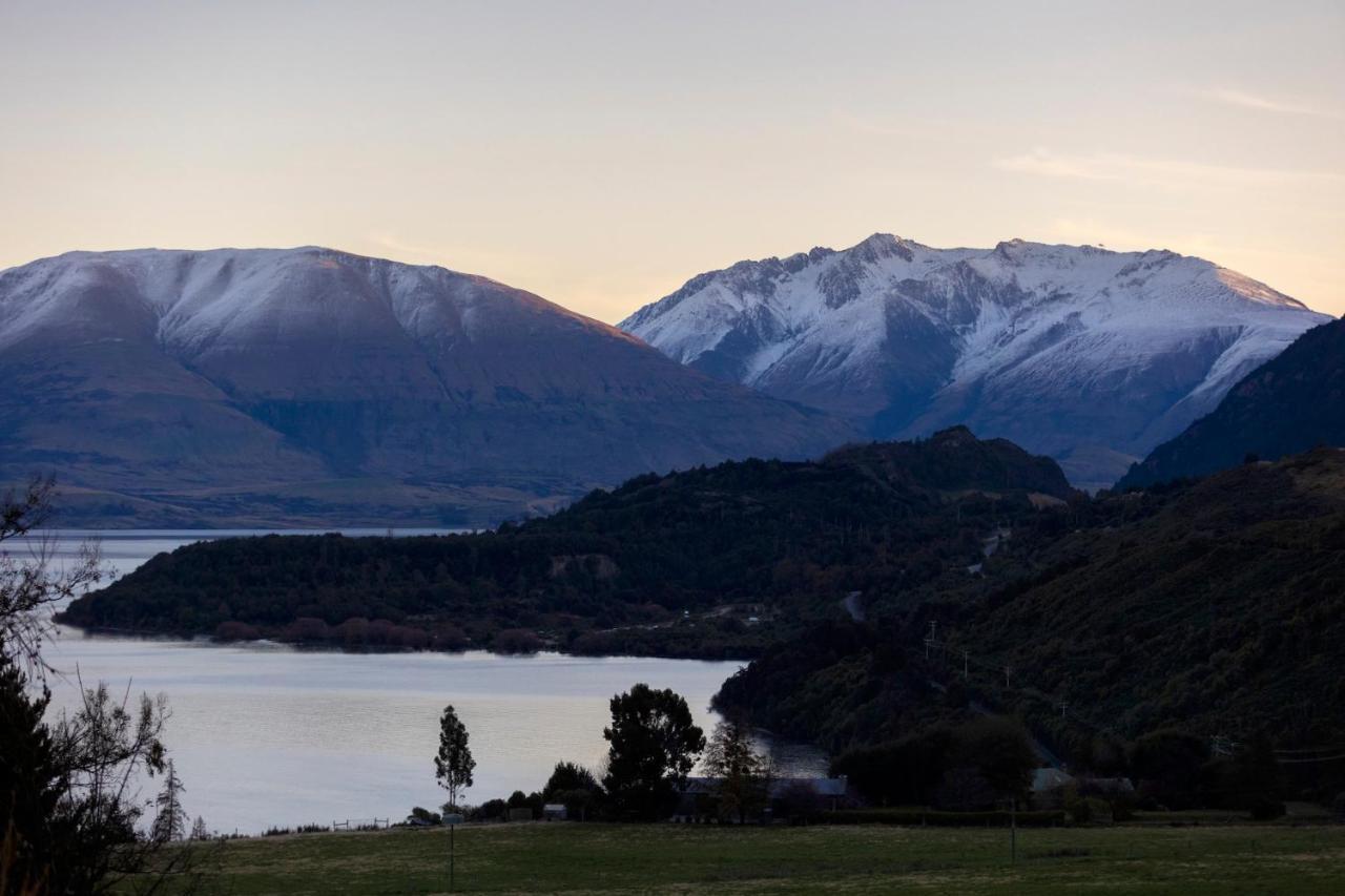 Kereru Cottage, Cosy Log Cabin, Serene Lake & Mountain Views Queenstown Buitenkant foto